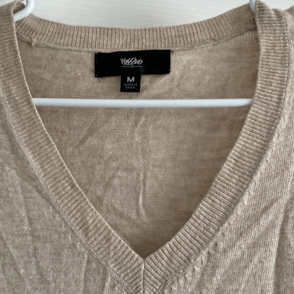 Sweater - Picture 2 of 3